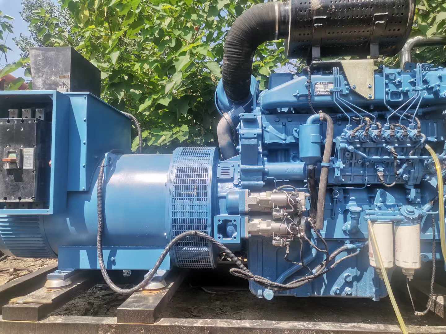 金城江详细说明降低 800kW 柴油发电机输出电流波动的方法